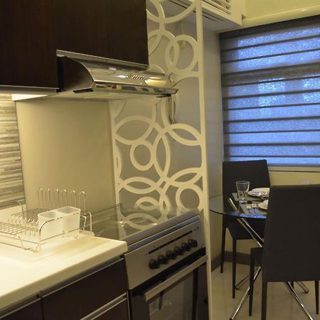Eton Parkview Apartment Makati City Bagian luar foto