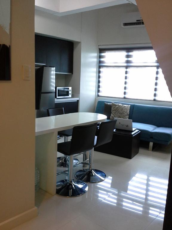 Eton Parkview Apartment Makati City Bagian luar foto