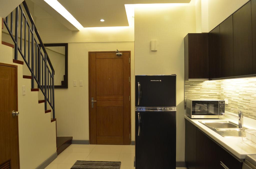 Eton Parkview Apartment Makati City Bagian luar foto