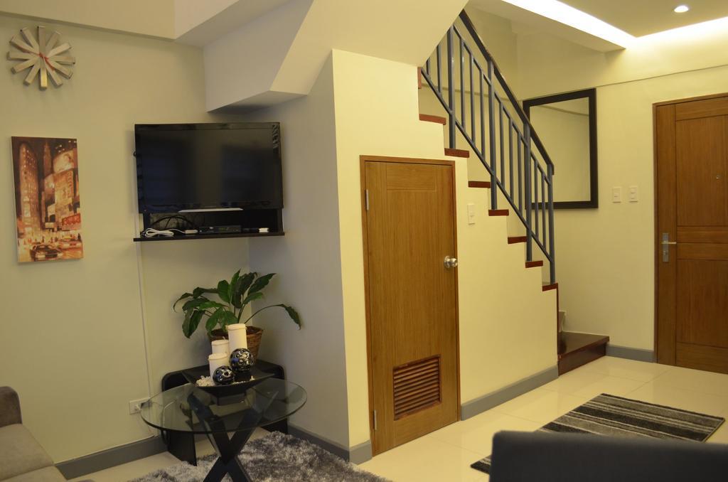 Eton Parkview Apartment Makati City Bagian luar foto